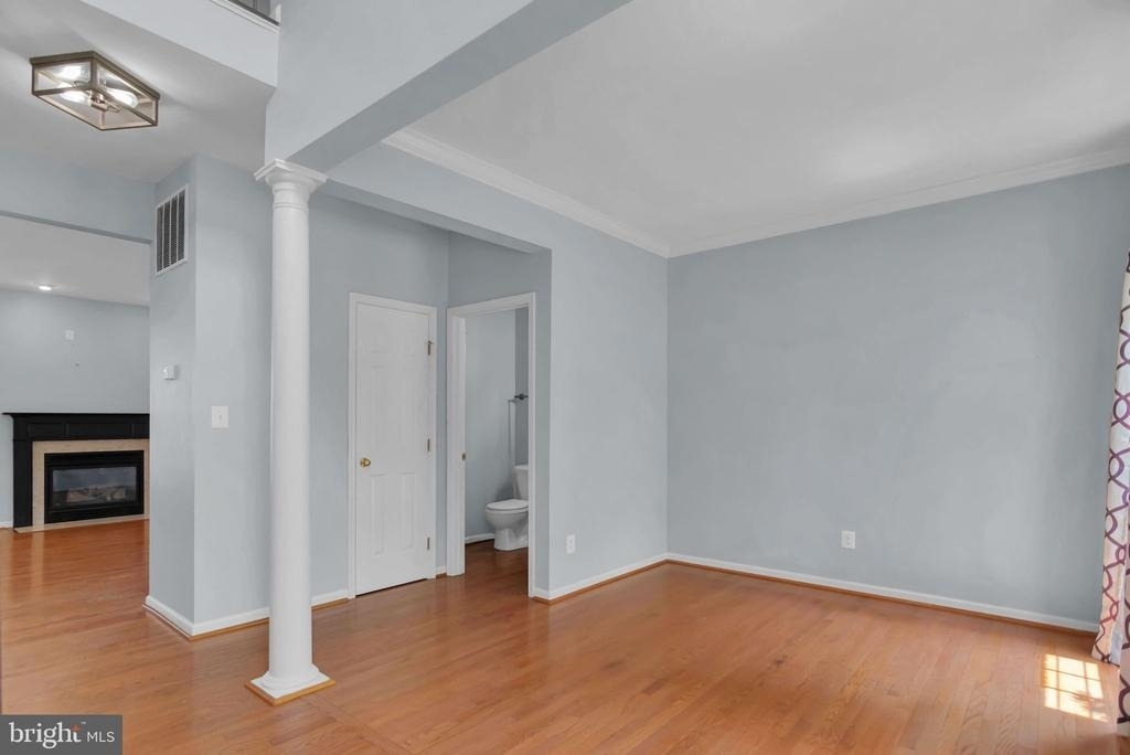 2548 Port Potomac Avenue - Photo 4