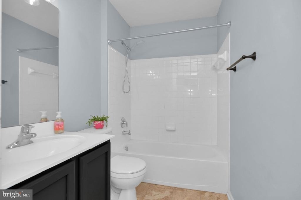 2548 Port Potomac Avenue - Photo 30