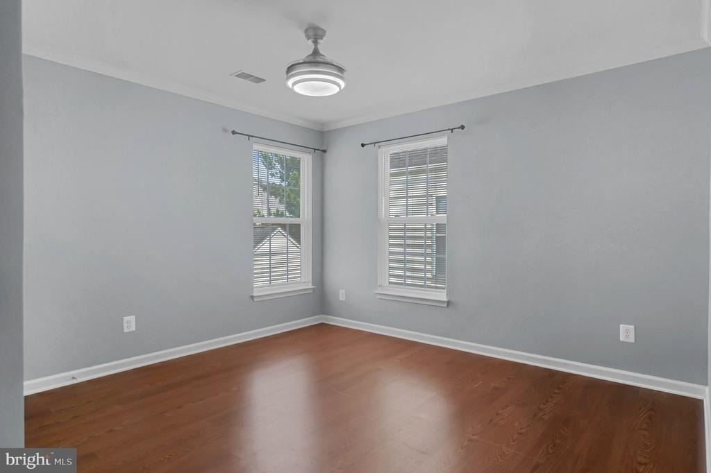 2548 Port Potomac Avenue - Photo 26