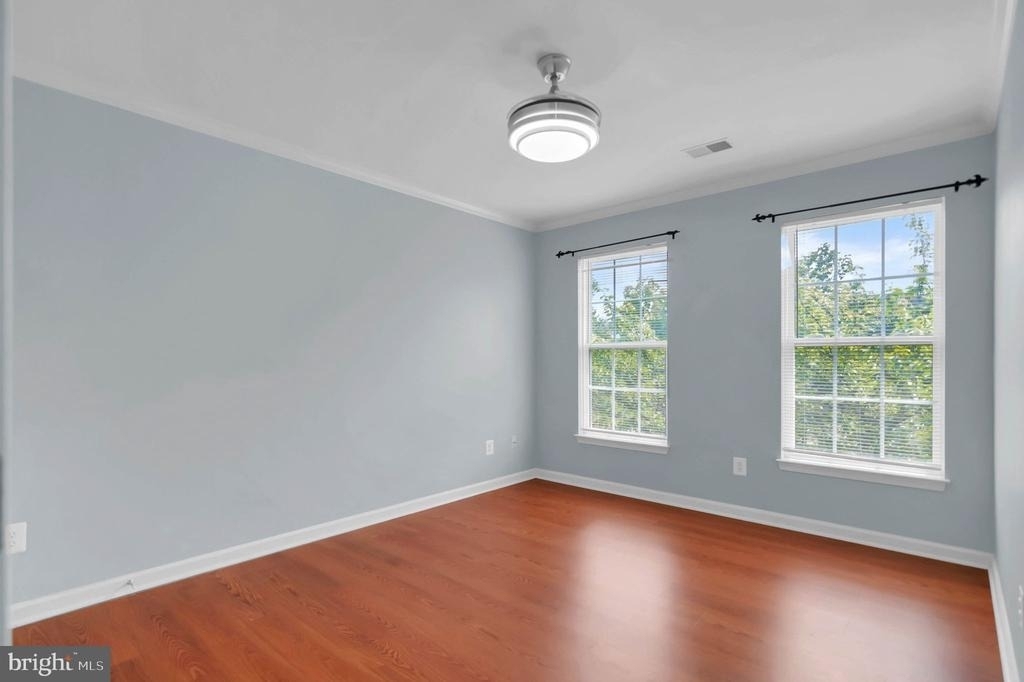 2548 Port Potomac Avenue - Photo 28