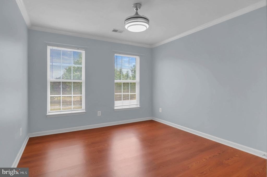 2548 Port Potomac Avenue - Photo 24