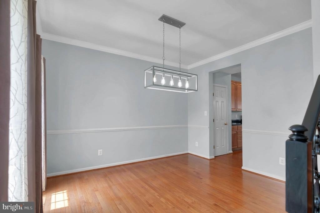 2548 Port Potomac Avenue - Photo 5