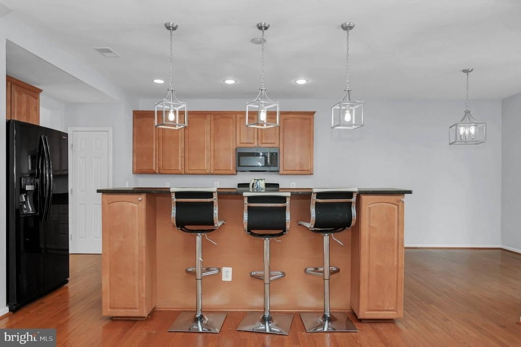 2548 Port Potomac Avenue - Photo 9