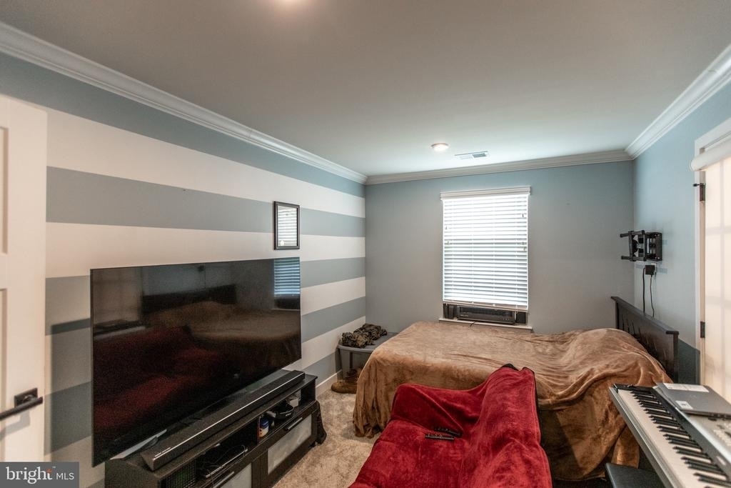 18105 Red Cedar Road - Photo 7