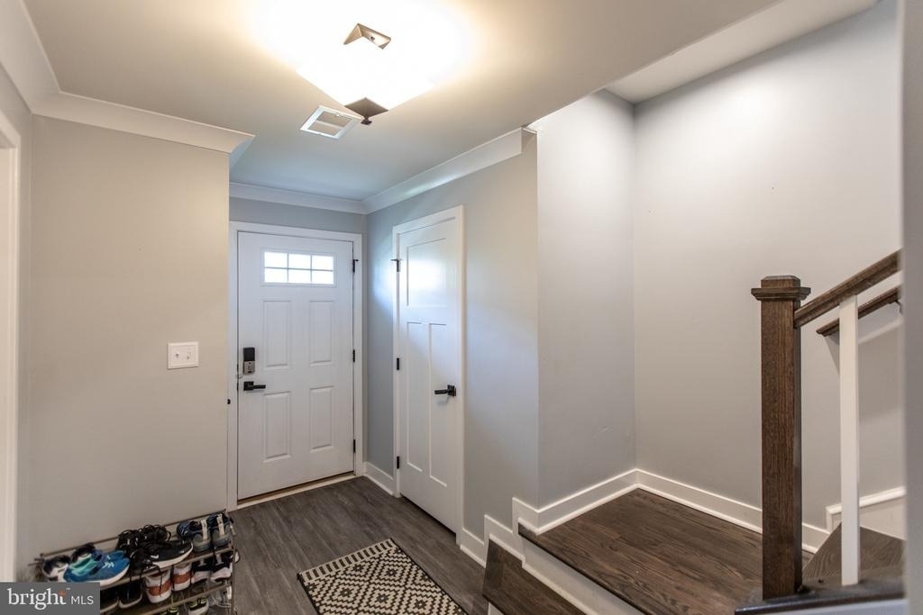 18105 Red Cedar Road - Photo 6
