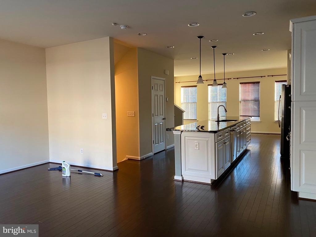 9003 Phita Lane - Photo 5