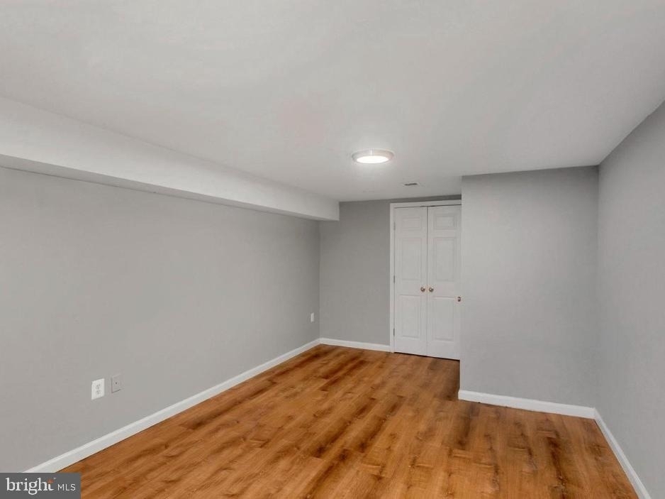 9743 Zimbro Avenue - Photo 12