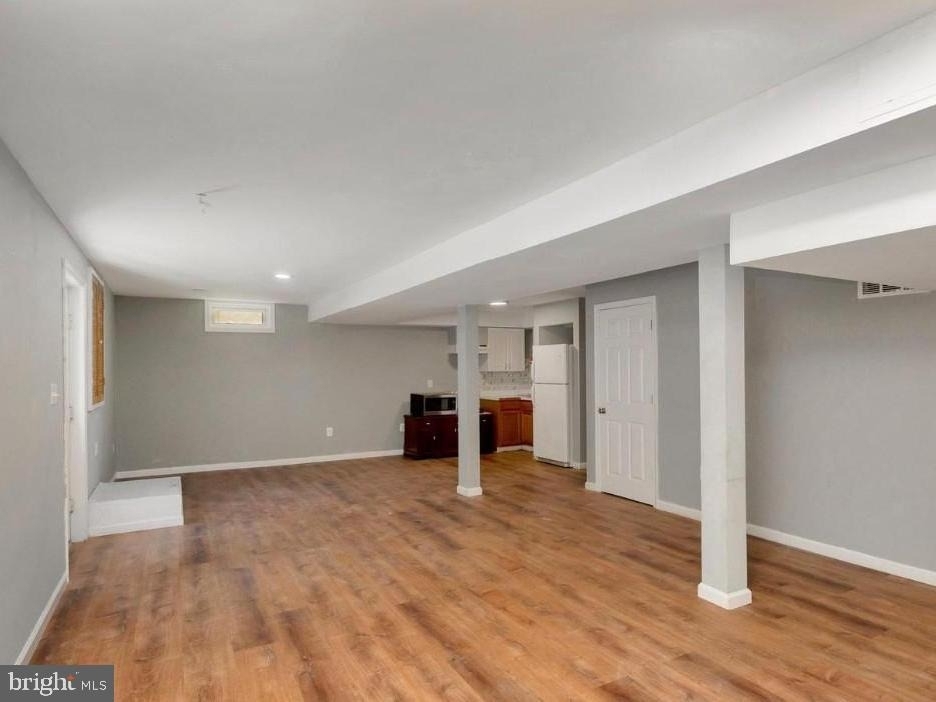 9743 Zimbro Avenue - Photo 3