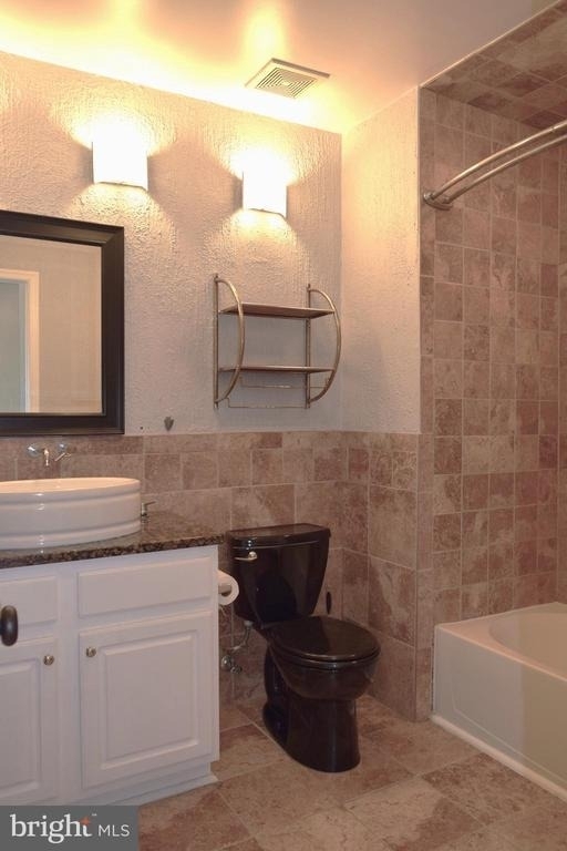 8819 Blue Royale Lane - Photo 30