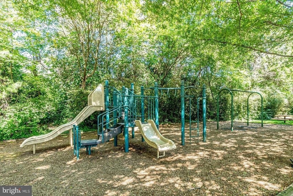 8819 Blue Royale Lane - Photo 45