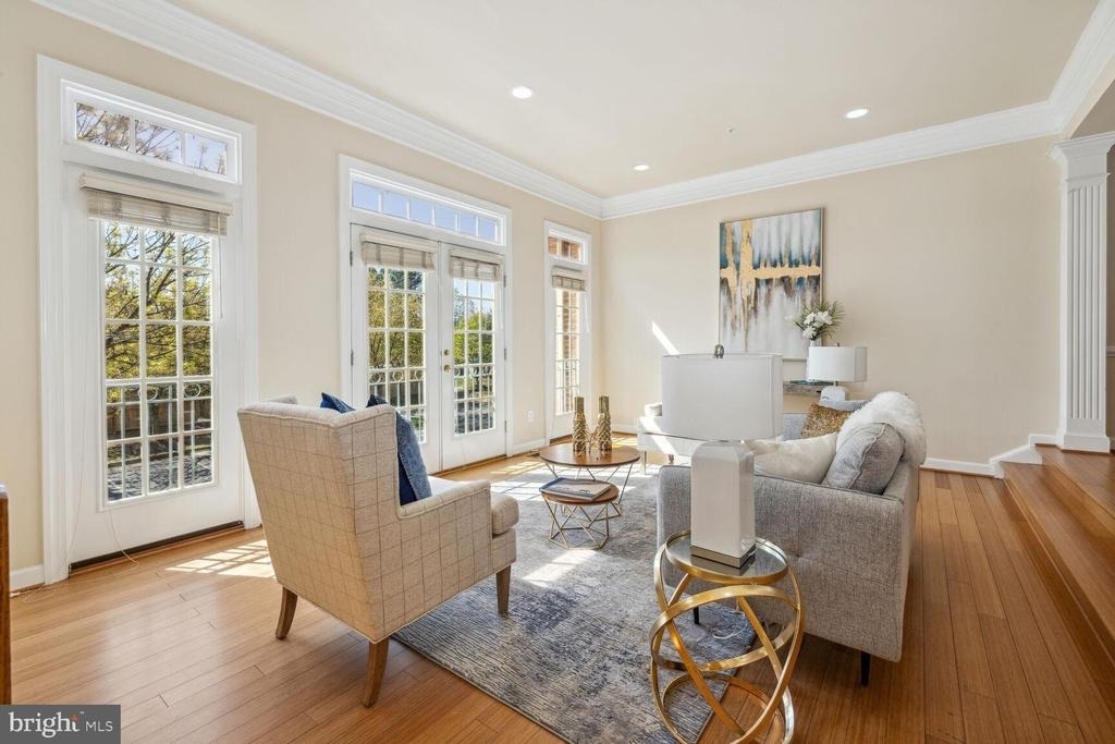 1813 Dawson Street - Photo 2