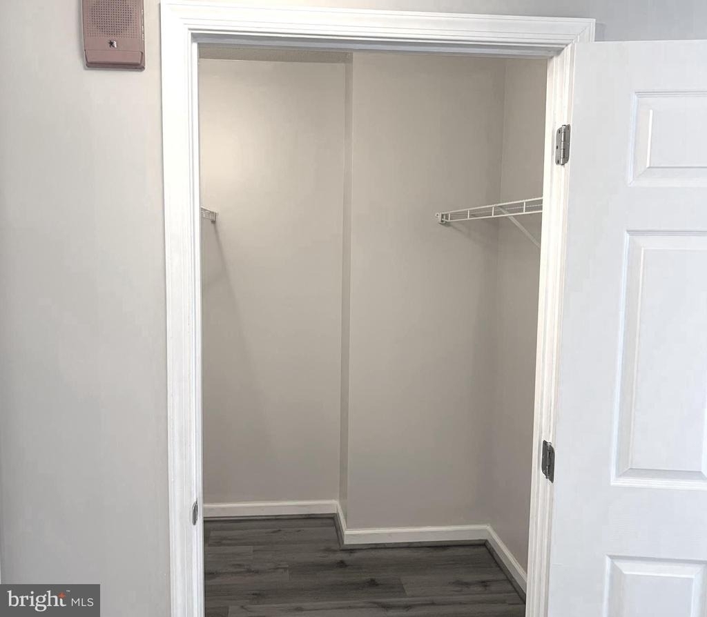 2726 Gallows Road - Photo 11