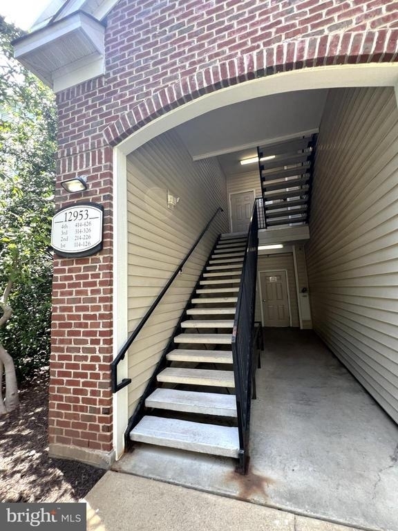12953 Centre Park Circle - Photo 2
