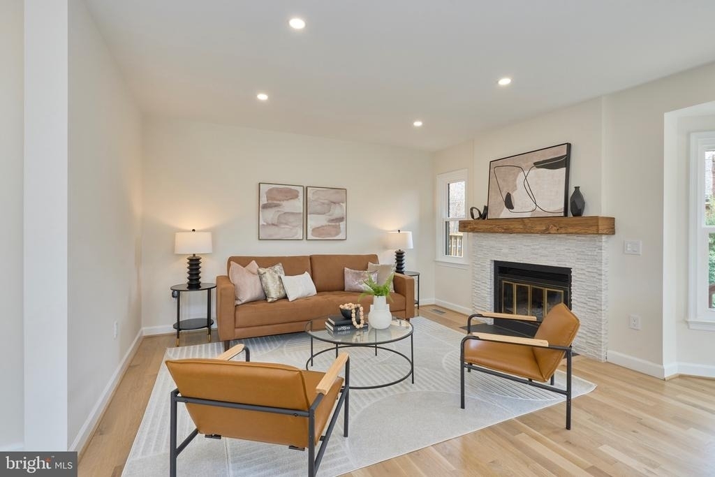 6615 Anthony Crest Square - Photo 17
