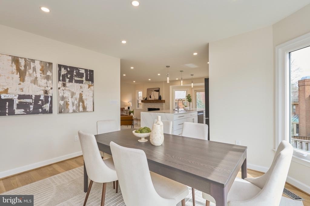 6615 Anthony Crest Square - Photo 10