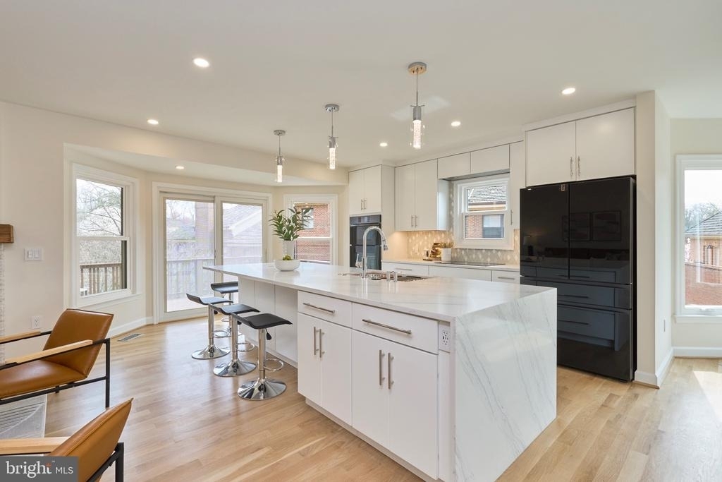 6615 Anthony Crest Square - Photo 12