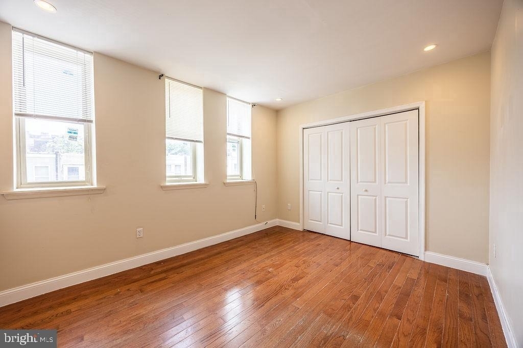 4706 Chestnut Street - Photo 3