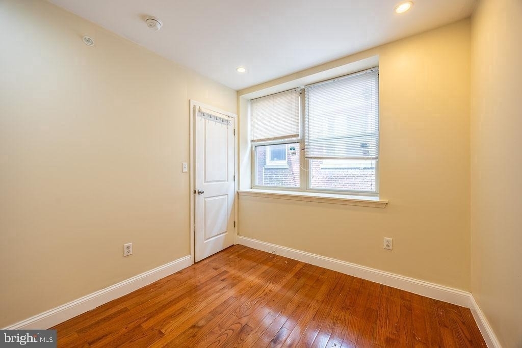 4706 Chestnut Street - Photo 9