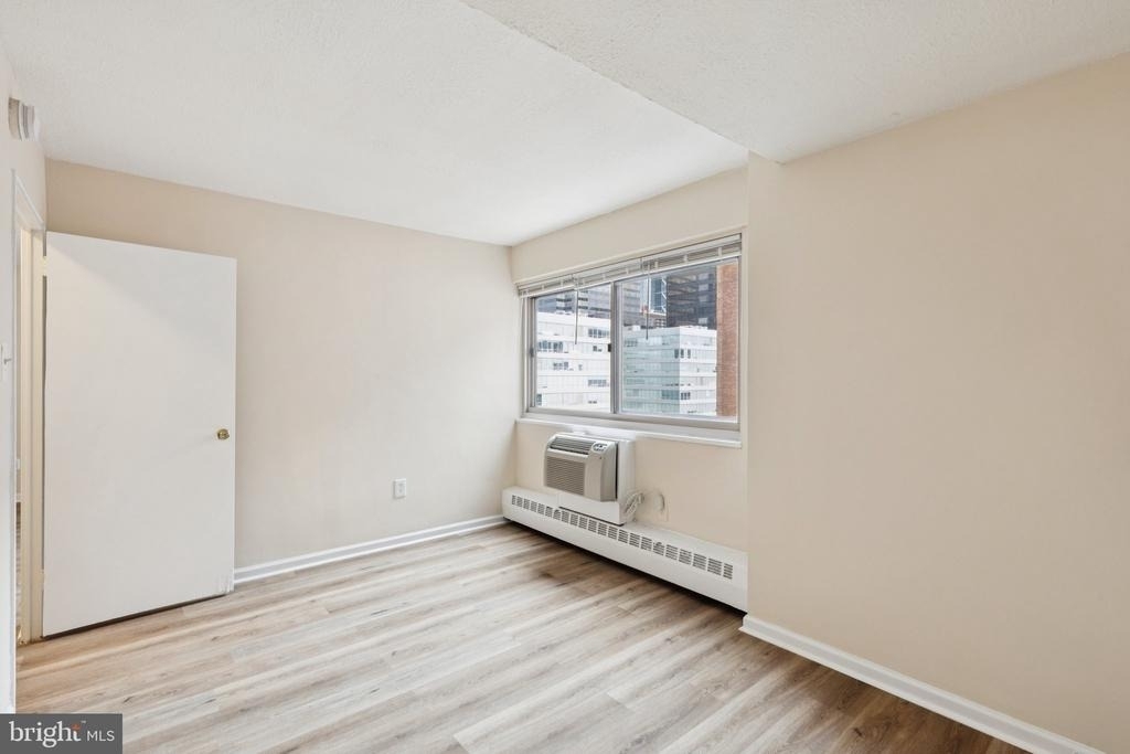 2101 Chestnut Street - Photo 13