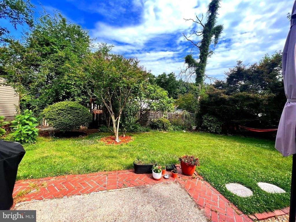 9110 Drake Place - Photo 3