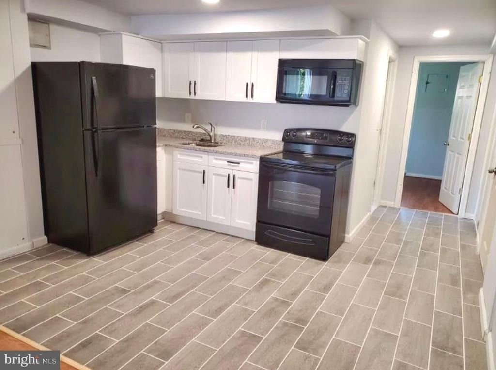 9110 Drake Place - Photo 22