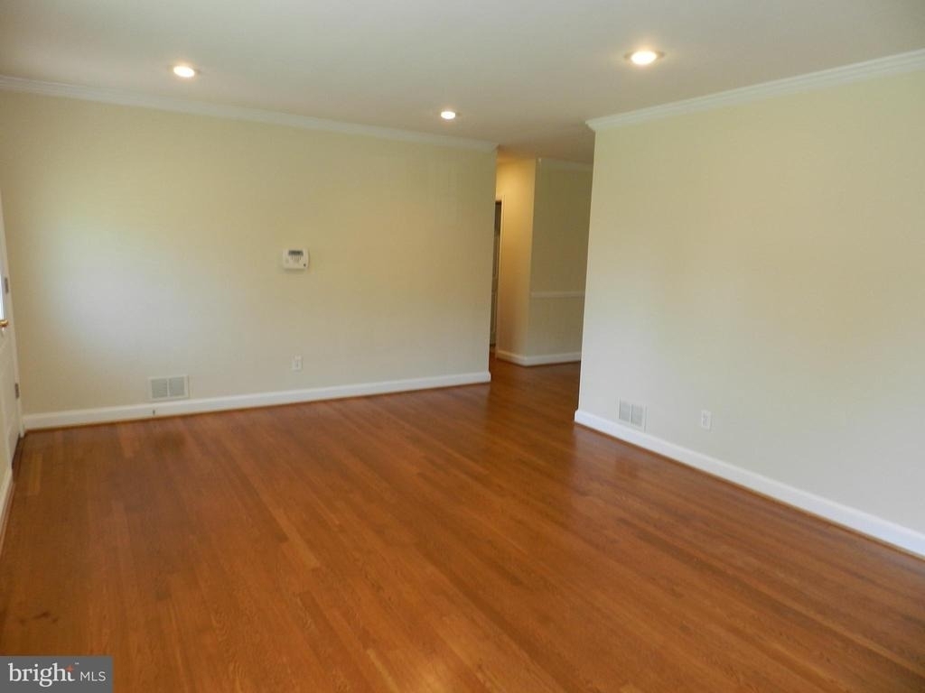 4901 Braymer Avenue - Photo 10