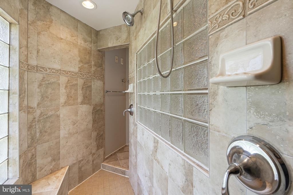 15436 Symondsbury Way - Photo 30