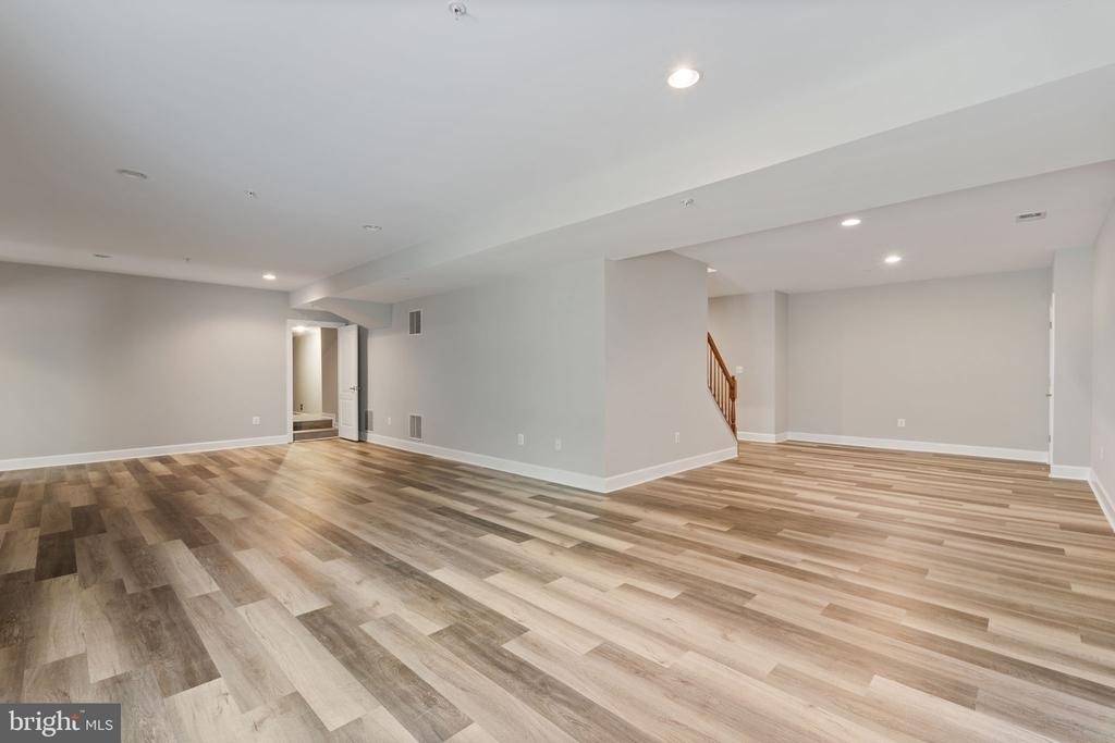 15436 Symondsbury Way - Photo 43