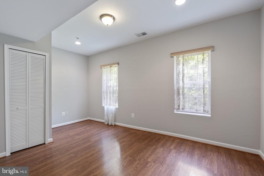 15436 Symondsbury Way - Photo 36