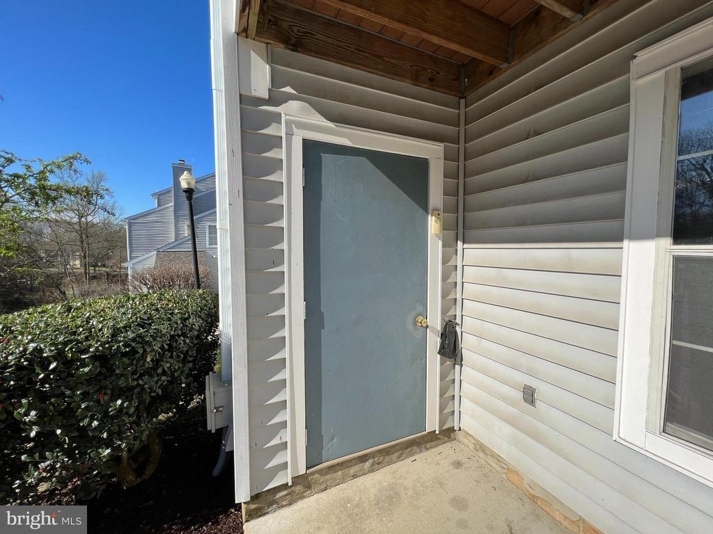 8720 Grasmere Court - Photo 5