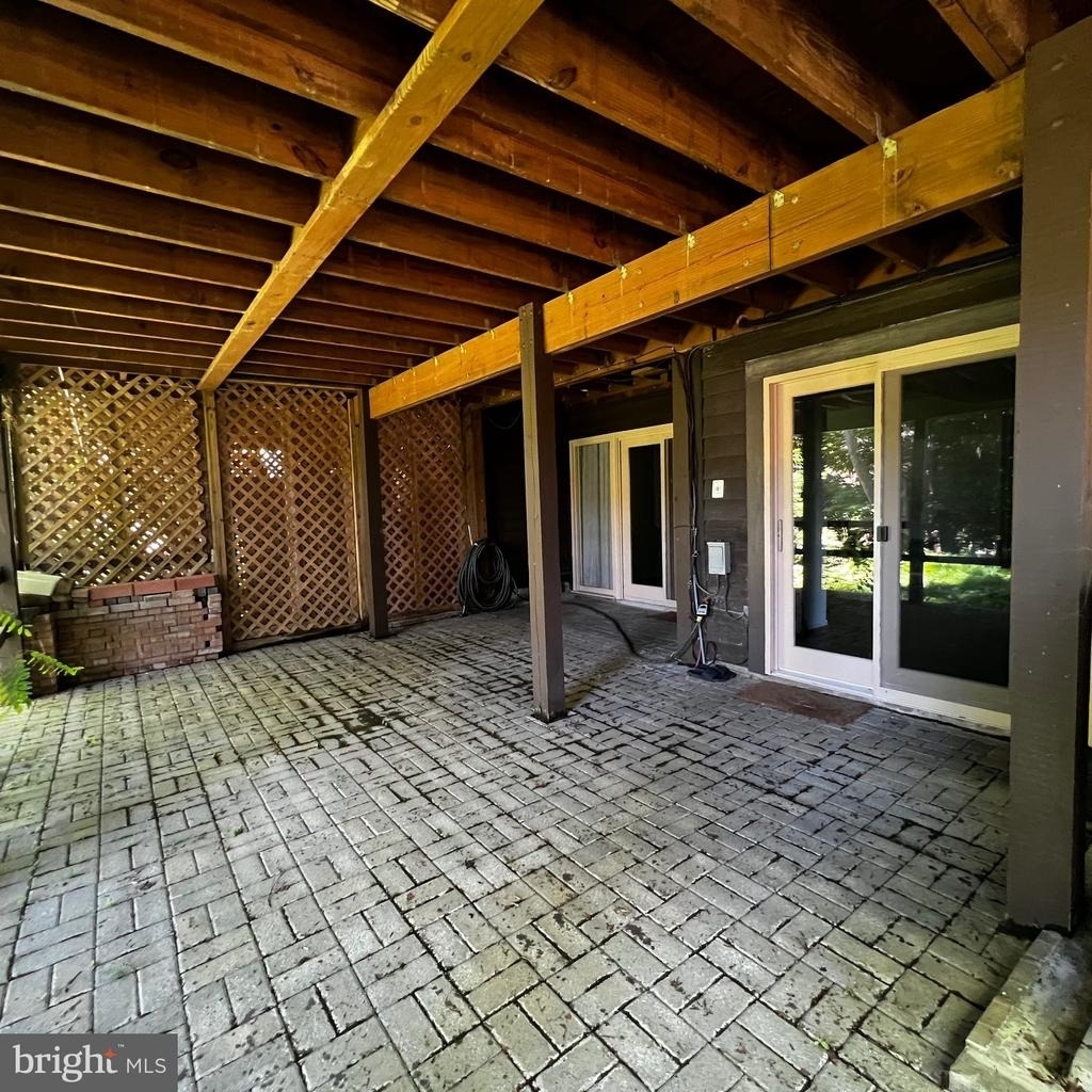 7824 Whiterim Terrace - Photo 16