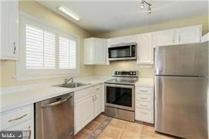 5042 Bradley Boulevard - Photo 9