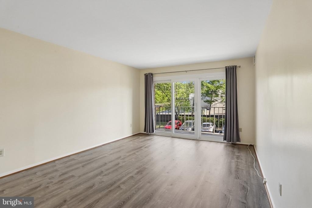 11925 Parklawn Drive - Photo 11