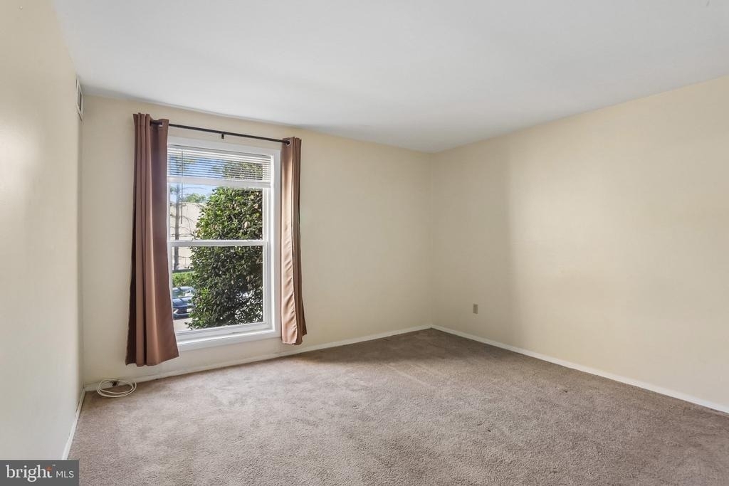 11925 Parklawn Drive - Photo 28