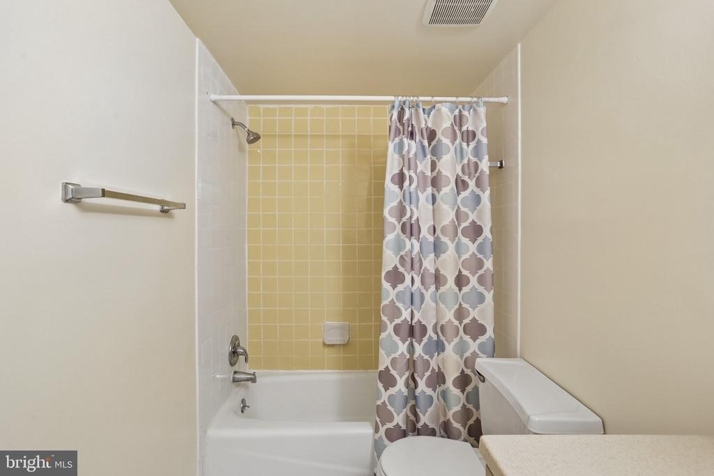 11925 Parklawn Drive - Photo 6