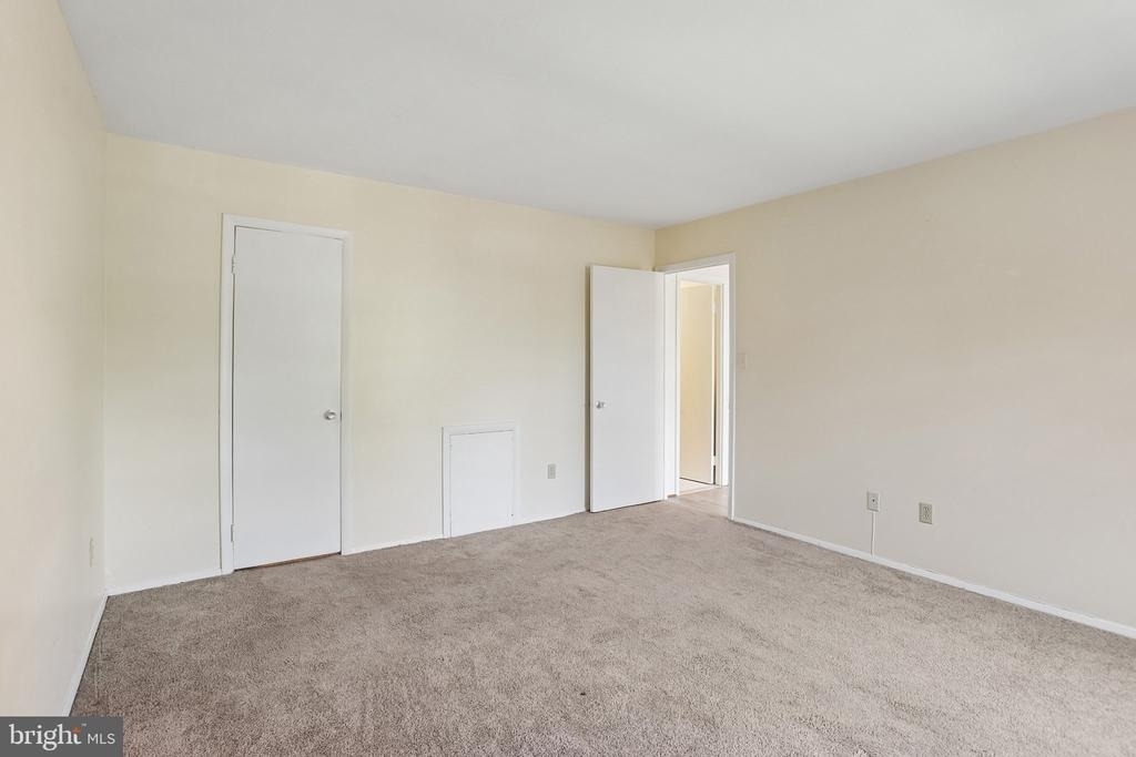 11925 Parklawn Drive - Photo 31