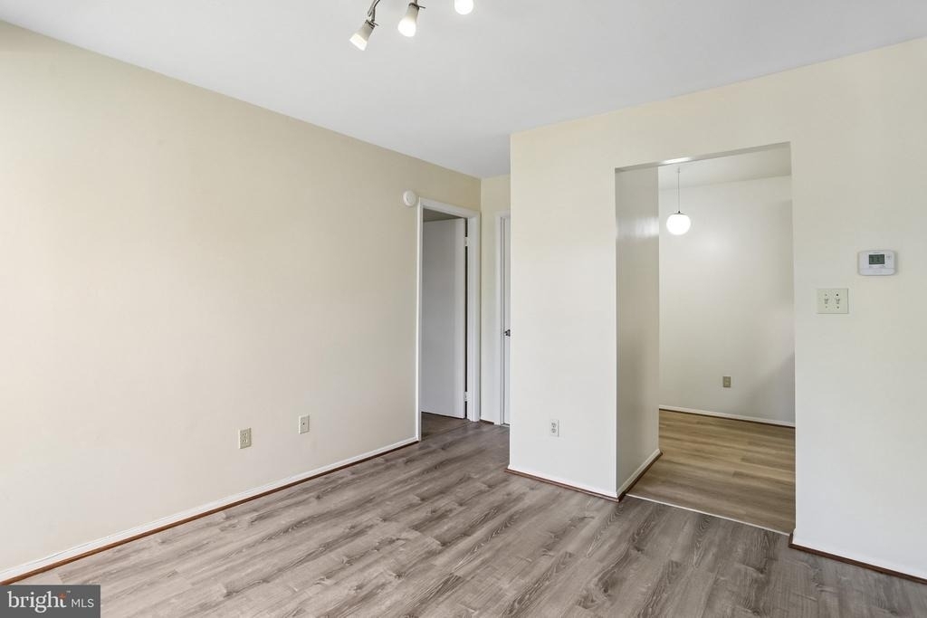 11925 Parklawn Drive - Photo 20