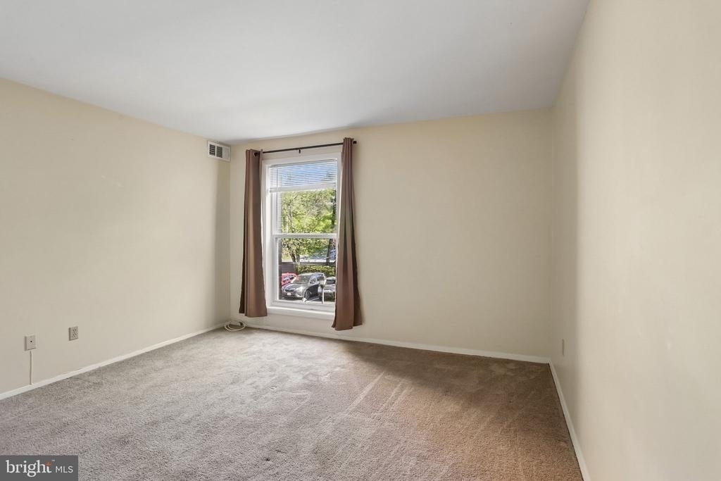 11925 Parklawn Drive - Photo 30