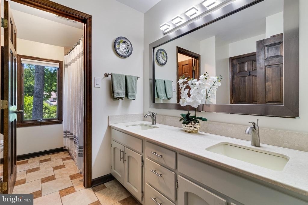 8150 Plowden Drive - Photo 22