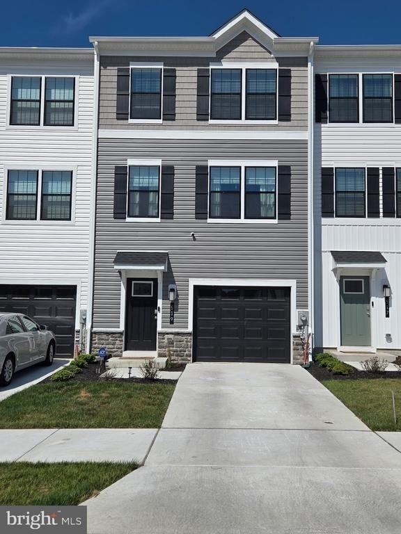 519 Swift Heron Ave - Photo 0