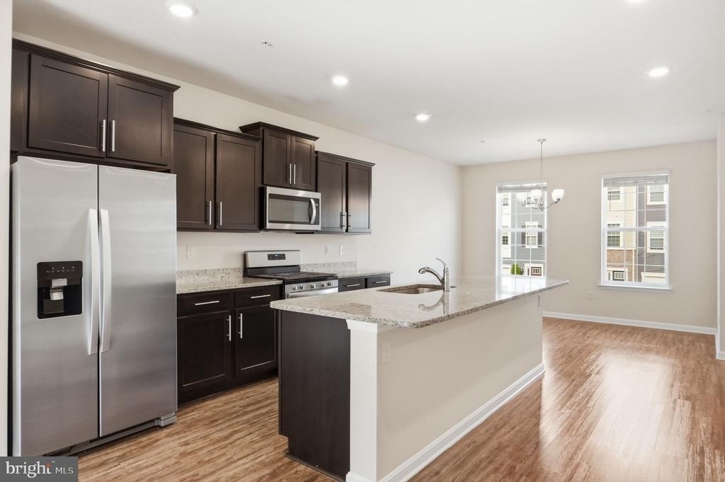 1806 Kellington Court - Photo 6