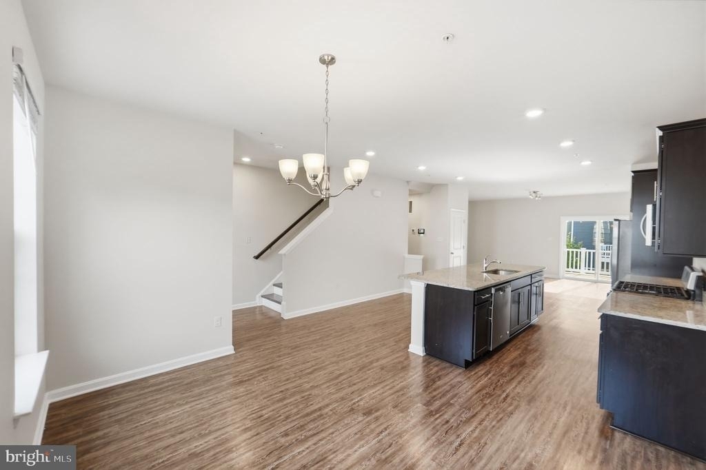 1806 Kellington Court - Photo 9