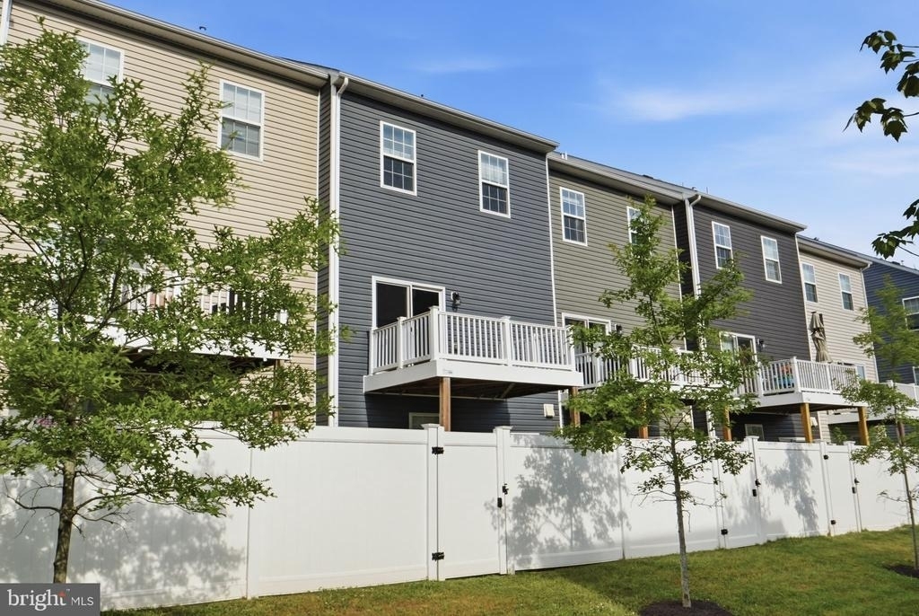 1806 Kellington Court - Photo 29