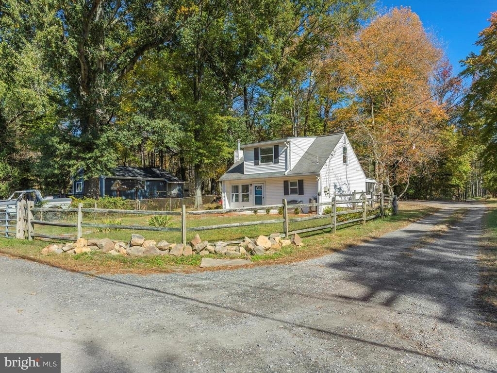 7707 Warsaw Avenue - Photo 2