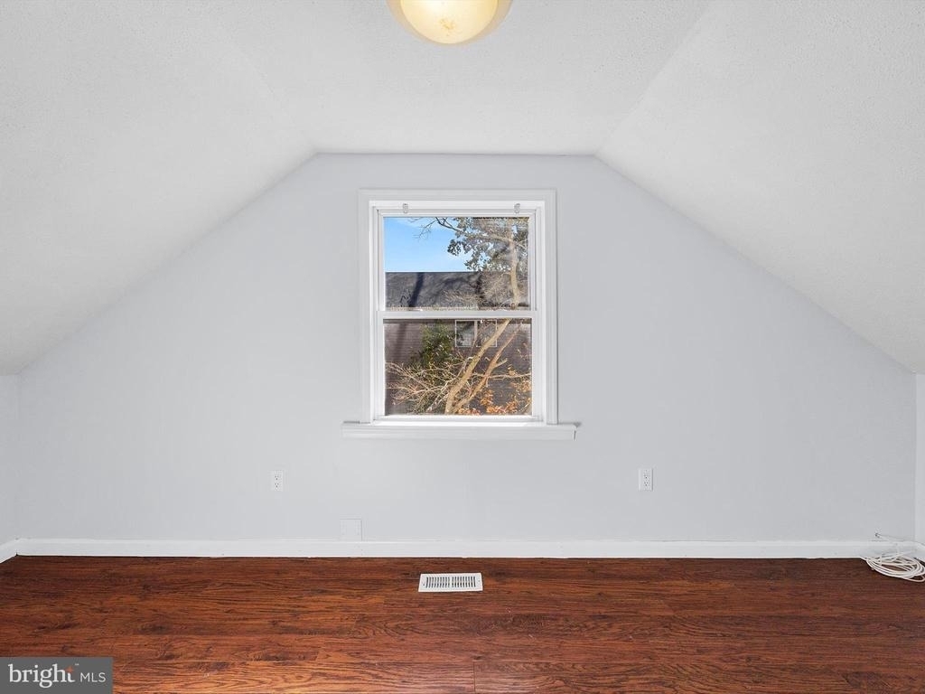 7707 Warsaw Avenue - Photo 23
