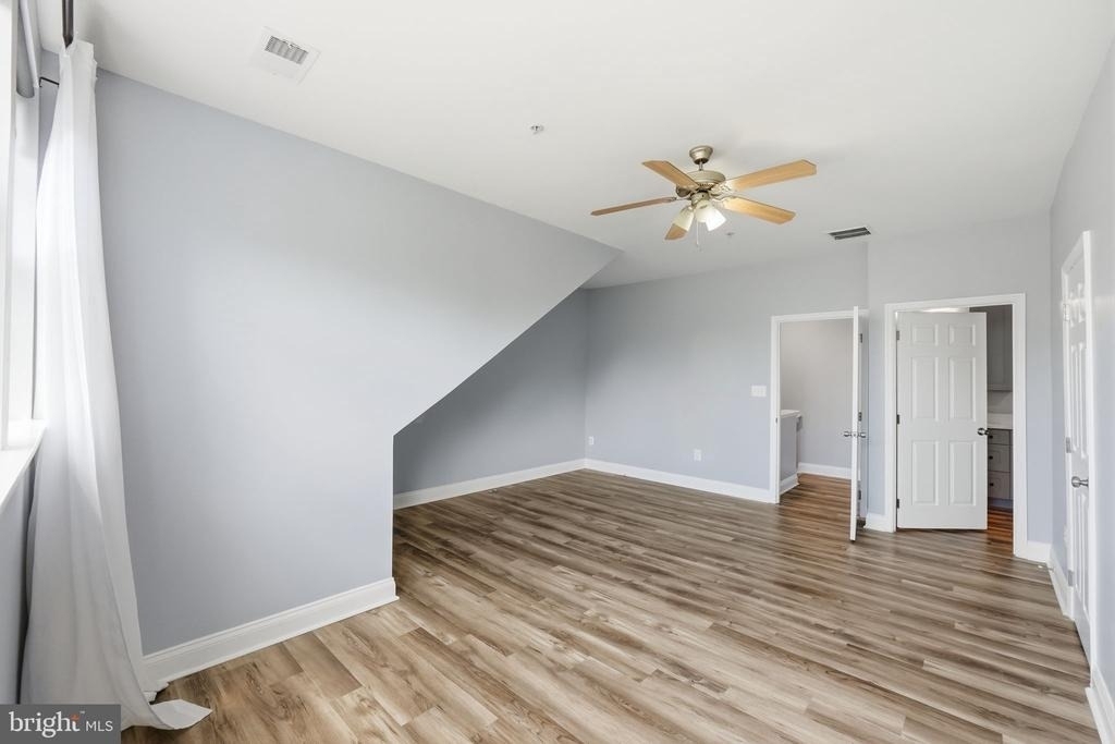 832 Estuary Drive - Photo 13