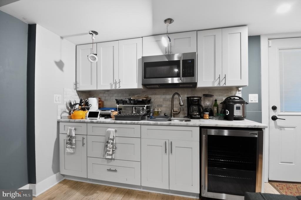 847 20th Street Ne - Photo 3