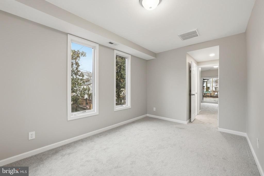 3248 Jones Court Nw - Photo 5