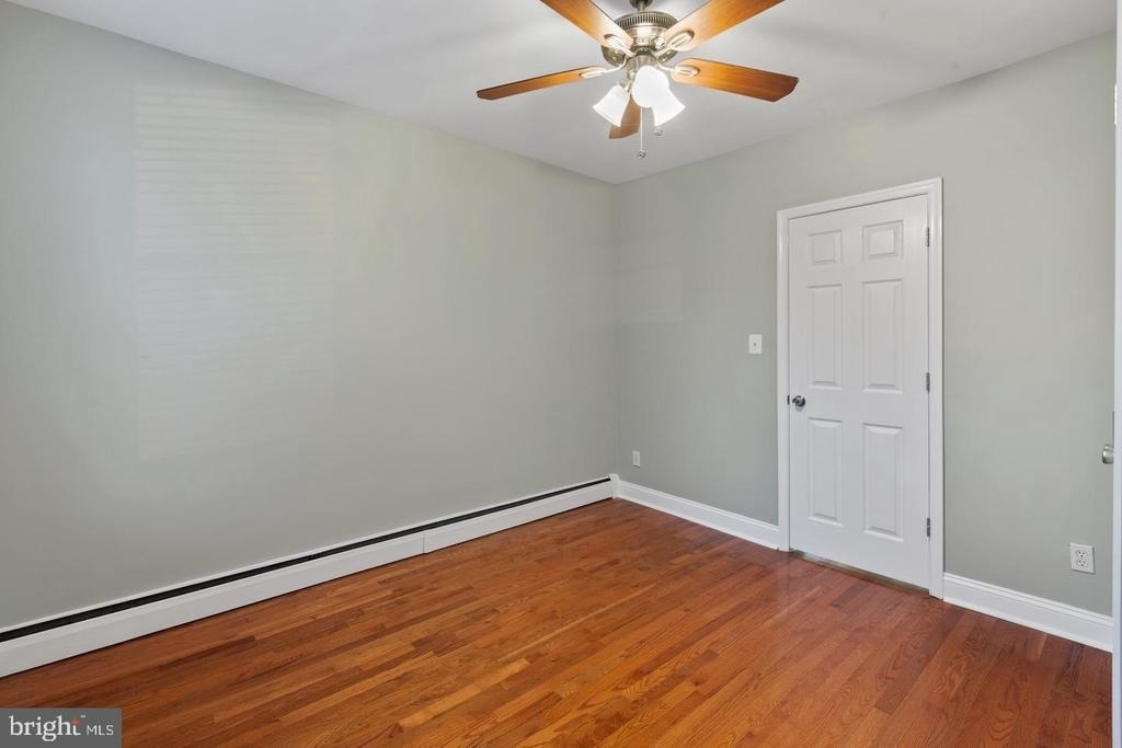 225 14th Place Ne - Photo 15