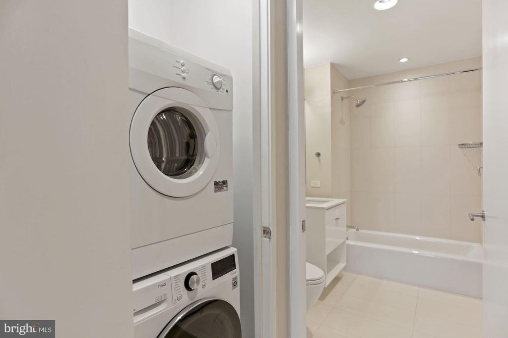1111 24th Street Nw - Photo 23